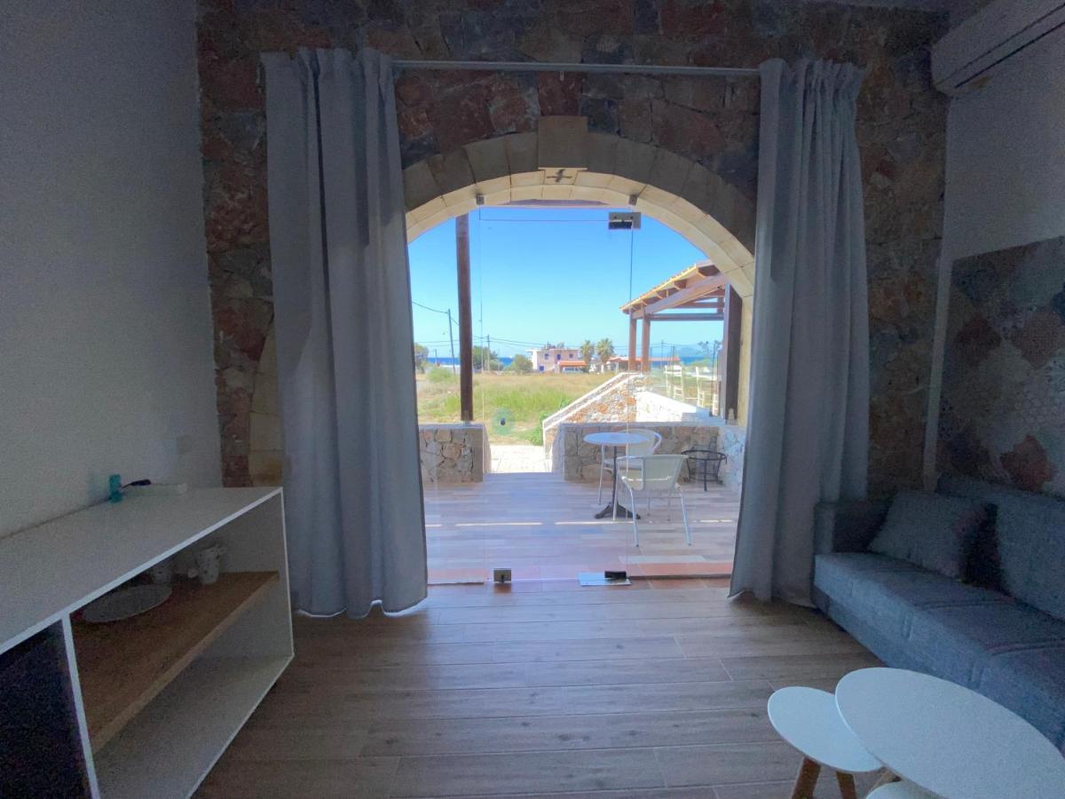 Blue Sky Apartment Frangocastelo ภายนอก รูปภาพ