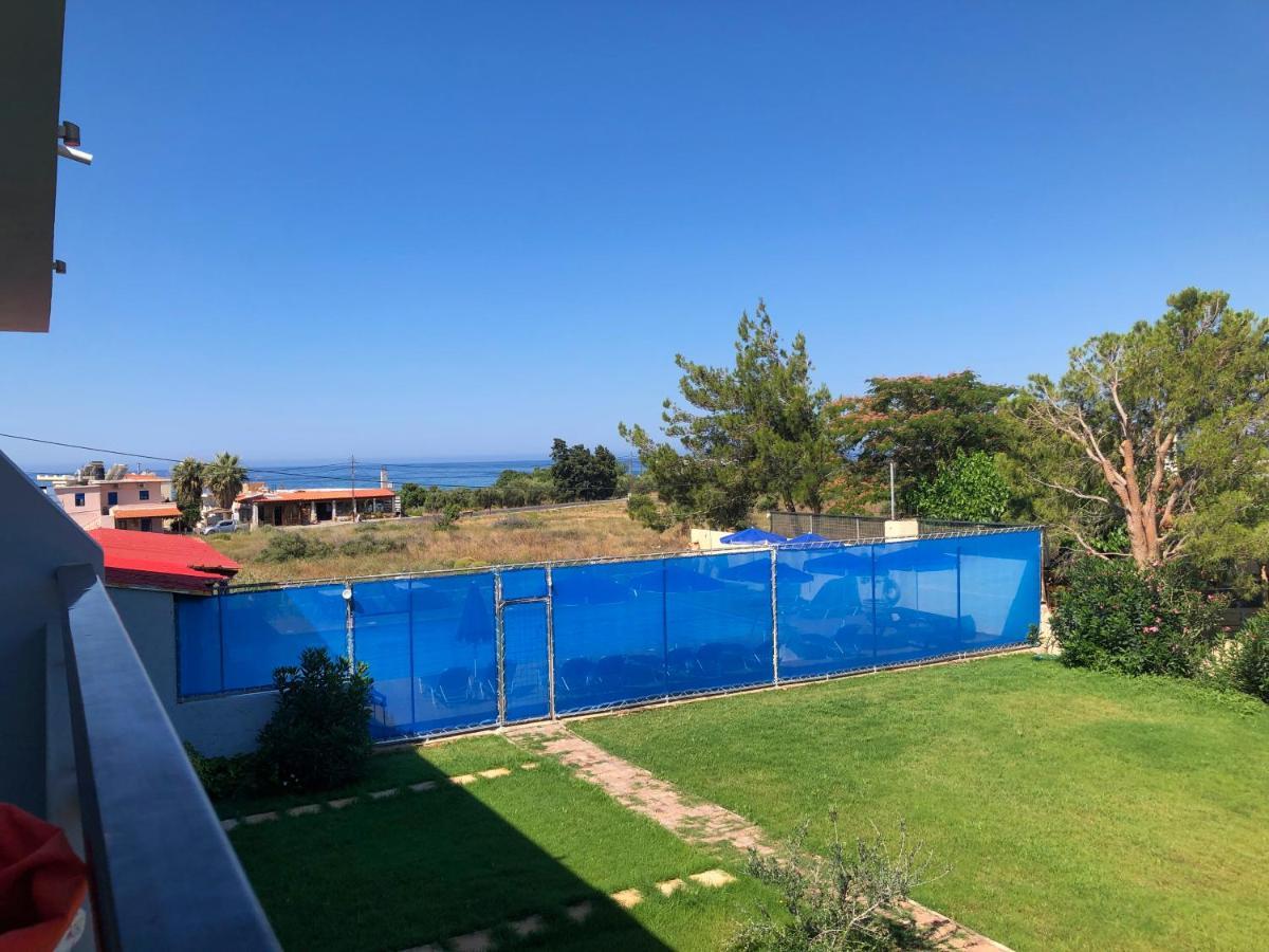 Blue Sky Apartment Frangocastelo ภายนอก รูปภาพ